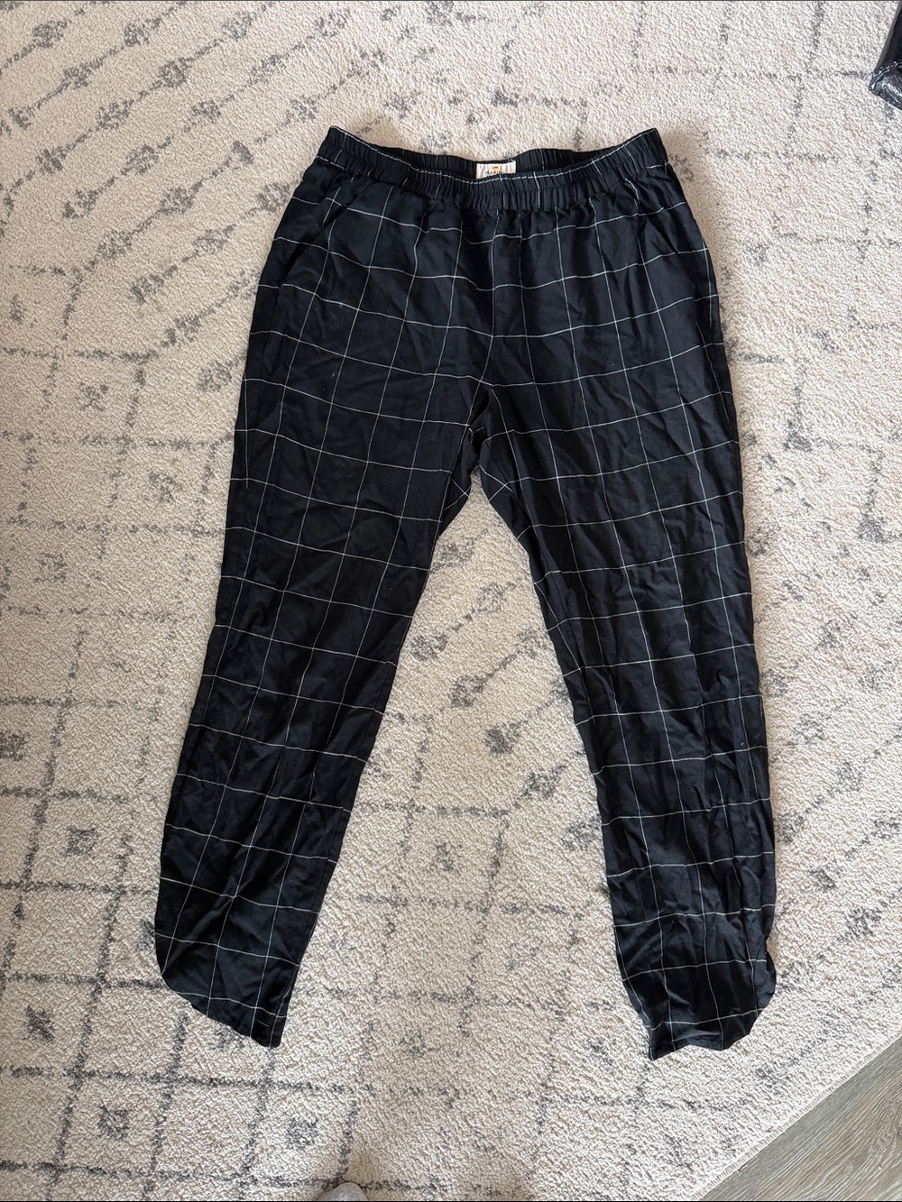 Marine Layer Windowpane Grid Elastic Allison Pants, curved hem